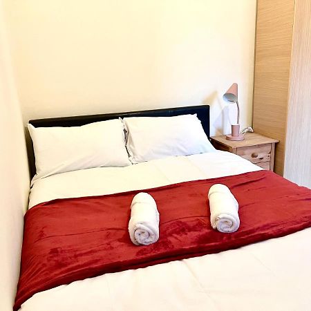 Aldgate Holiday Rooms 런던 외부 사진