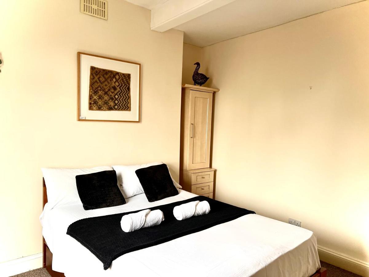 Aldgate Holiday Rooms 런던 외부 사진