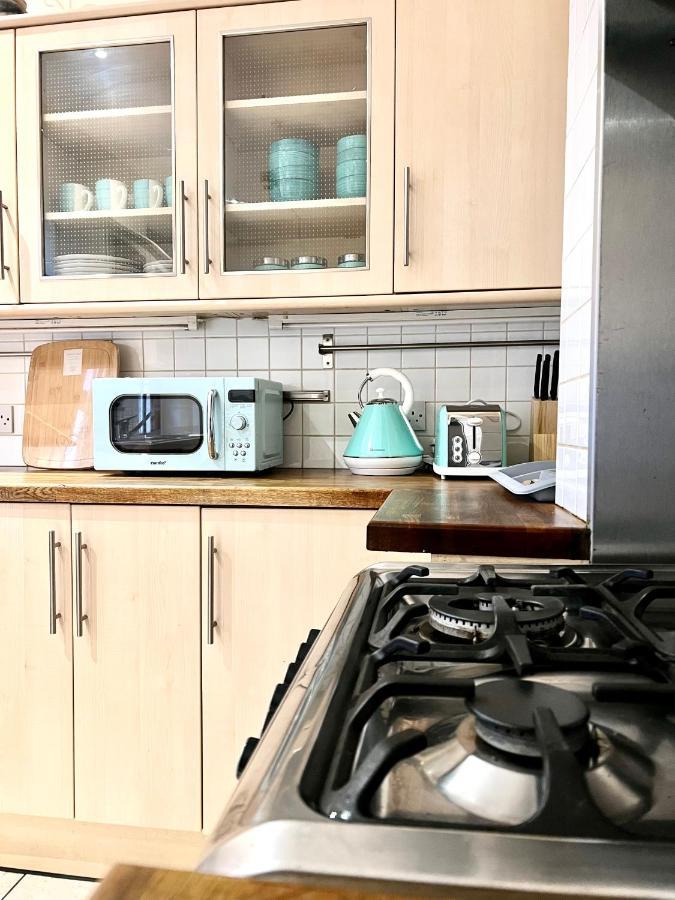 Aldgate Holiday Rooms 런던 외부 사진