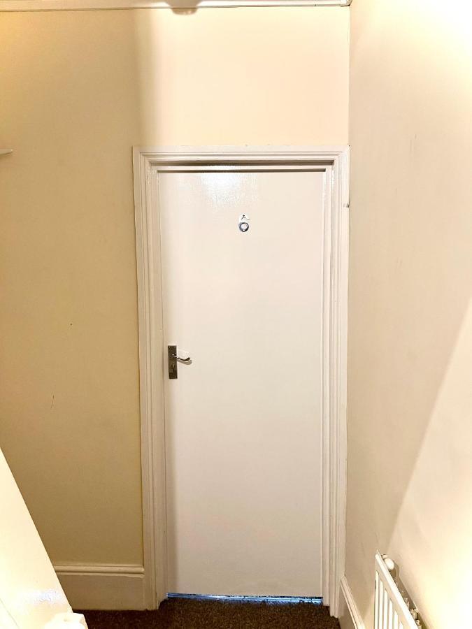 Aldgate Holiday Rooms 런던 외부 사진