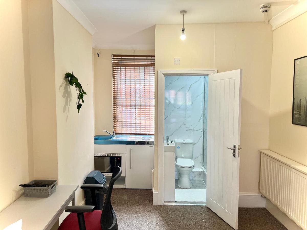 Aldgate Holiday Rooms 런던 외부 사진